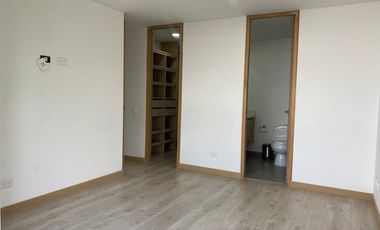 PR18060 APartamento en arriendo en el sector Altos de las Palmas