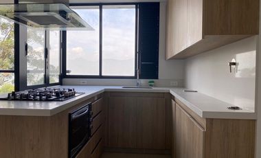 PR18060 APartamento en arriendo en el sector Altos de las Palmas