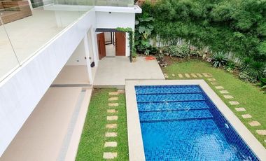 Beautiful Brand New Tagaytay Vacation Home For Sale