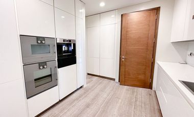 Repriced! The Viridian at Greenhills | 5BR Penthouse Unit For Sale