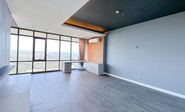 Repriced! The Viridian at Greenhills | 5BR Penthouse Unit For Sale