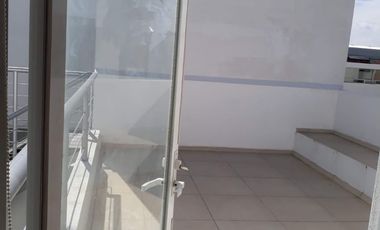 LINDA CASA EN RENTA EN PARQUE PLATA LOMAS DE ANGELOPOLIS