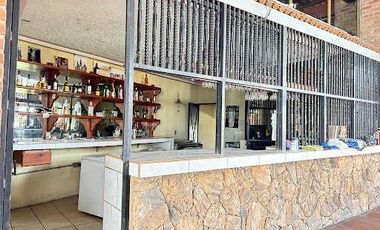 Venta de Restaurante/ salón de eventos en Zapotlanejo