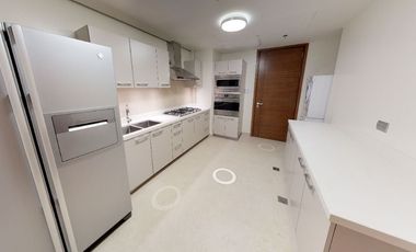 4 Bedroom Condominium for Lease Rent in Horizon Homes Shangri- La at the Fort BGC