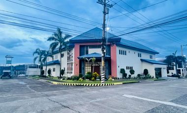 FOR SALE 10 BR MANSION W/ BIG POOL AND EXPANSIVE LOT IN ANGELES CITY PAMPANGA NEAR CLARK