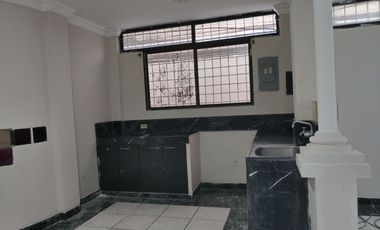 CASA DE VENTA ,RENTERA, EN  ALBORADA XIV ETAPA MZ 6, NORTE DE GUAYAQUIL