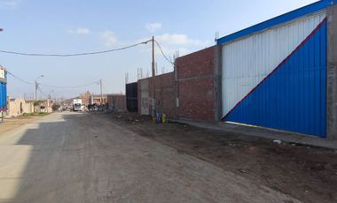 Venta de Local Industrial 975.100 m², El Huarango, Carabayllo
