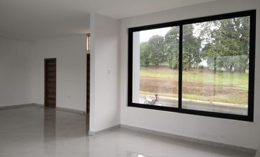 VENTA DE CASA EN URB. PRIVADA VIA QUININDE RANCHO SAN MIGUEL
