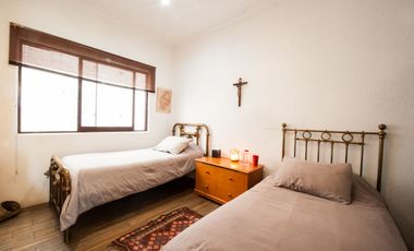 Preciosa casa de Lujo en Valle de Bravo, del lado del Santuario