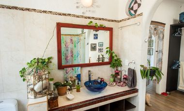 Preciosa casa de Lujo en Valle de Bravo, del lado del Santuario
