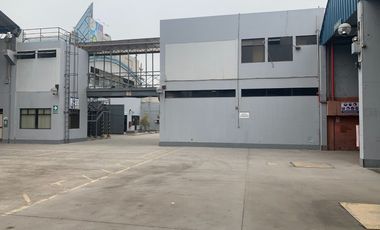 VENTA DE LOCAL COMERCIAL - CHORRILLOS