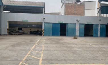 VENTA DE LOCAL COMERCIAL - CHORRILLOS