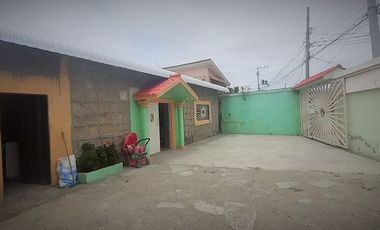 Venta Terreno 484 m² con Local en Salinas, Chipipe, Av Principal con Servicios Basicos