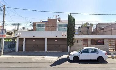 Vendo casa en Av. 519, San Juan de Aragón I Secc, Gustavo A. Madero