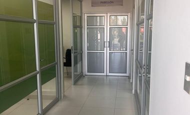 Amplio Local 350 M2 - Pedro Fontova/Huechuraba