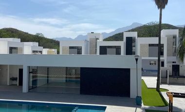 CASA EN VENTA EN EL BARRO, SANTIAGO N.L.