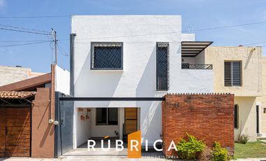 Casa en Venta en Fraccionamiento Las Palmas, Colima
