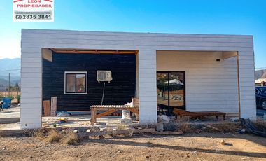 🏠León Propiedades arrienda casa en parcela en cercanías camino El Toro Curacaví🏠