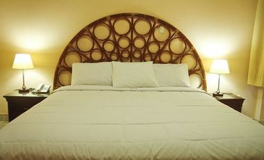Al adquirir este hotel, estarás adquiriendo un negocio con un flujo constante de clientes y un potencial de crecimiento aún mayor, gracias al crecient