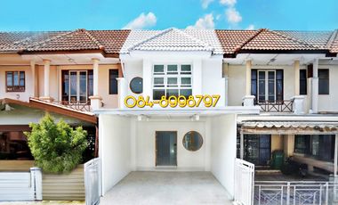 2-story townhouse for sale, Bua Thong Village 4, Ban Kluay - Sai Noi Road, 18 sq wah., decorated in minimalist style. Whole house renovated, complete with functions, nice to live in, convenient to travel, close to Central Westgate, selling for only 1.59 million.
