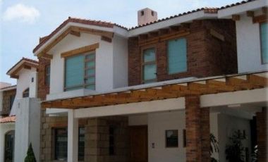 CASA EN VENTA-RENTA  