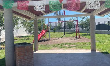 VENTA CASA LOS ENCINOS EN EL MARQUÉS