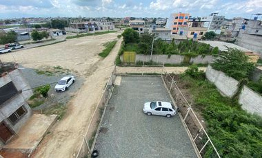 VENTA DE EDIFICIO RENTERO EN LA CDLA. LOS ANDES, MACHALA