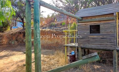 Leon Propiedades vende parcela con casa en sector las Achiras, Curacavi.