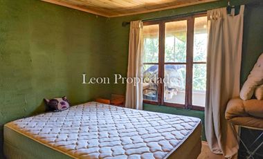 Leon Propiedades vende parcela con casa en sector las Achiras, Curacavi.