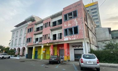edificio comercial de venta en manta zona centro