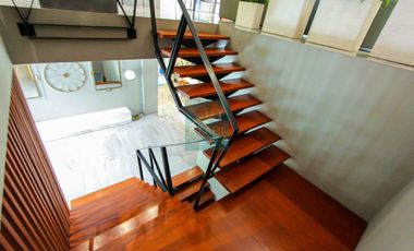 Luxurious 14-Bedroom Mansion for Sale in Maria Luisa Estate Park - A Grand Estate Awaits You!