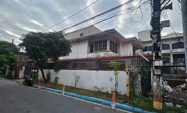 Old house with warehouse in Santa Ana Manila near Circuit Makati