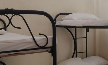 VENTA DE CASA CON PISCINA CARMEN DE APICALA