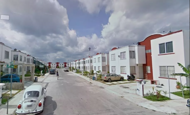 ¡¡Atención Inversionistas!! Venta de Casa en Remate Bancario, Col. Cancún, Quintana Roo.