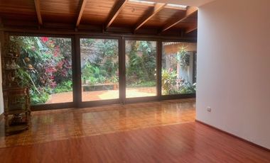 CASA COMO TERRENO en VENTA en SANTIAGO DE SURCO