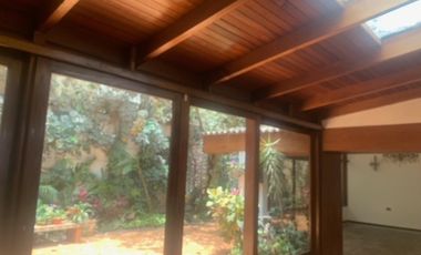 CASA COMO TERRENO en VENTA en SANTIAGO DE SURCO