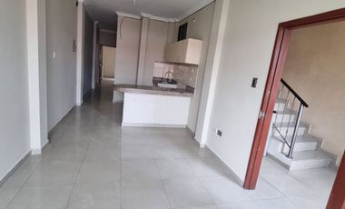 Departamento en Alquiler en Guayacanes, 2 Habitaciones, 1 Baño, Norte de Guayaquil.