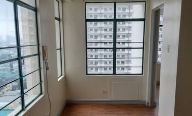 FOR SALE/LEASE - 1BR in Gilmore Heights, Brgy. Valencia, Quezon City