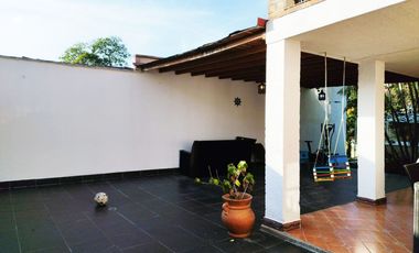 PR19213 Casa Comercial en arriendo en el sector El Escobero