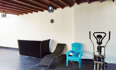 PR19213 Casa Comercial en arriendo en el sector El Escobero