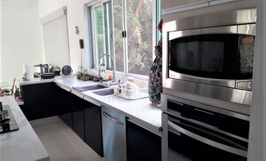 Residencia en VENTA con hermosa vista a lago natural, Yucatán Country club.