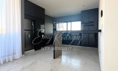 DEPARTAMENTO EN RENTA, ALDABA RESIDENCIAL, NUEVO, 2 REC CON BAÑO Y VESTIDOR, 2 AUTOS.