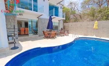 Casa en renta vacacional para 16 personas con alberca, vista al mar