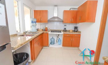 Casa en renta vacacional para 16 personas con alberca, vista al mar
