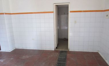 SE ARRIENDA LOCAL COMERCIAL UBICADO EN LA CARRERA 21 # 14-07