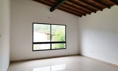 PR19384 Casa comercial en arriendo en el sector La Mina