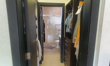 VENDO CASA EN SAMBORONDON CON VISTA AL LAGO