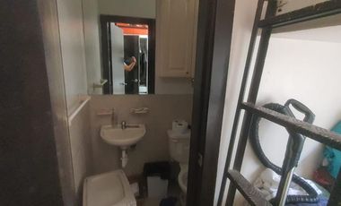 VENDO CASA EN SAMBORONDON CON VISTA AL LAGO