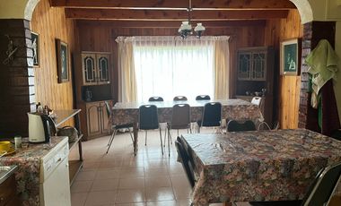 Casa 7 dorm, sitio con jardín y terraza, Pingueral. Tome