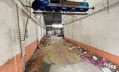 En alquiler local en La aurora cerca del Tia